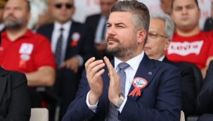 Belediye Başkanı Görkem Duman'dan Buca standına davet