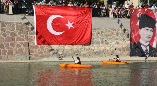 Çankırı'nın gerdanlığı Tatlıçay'a kanolar indi