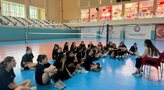 Salihlide de öğrencilere teknoloji bağımlılığı ve spor eğitimi