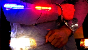 Antalya'da silah kaçakçılığı operasyonu: 2 tutuklama