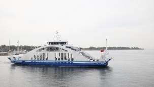 Feribotla taşınan araç sayısı yüzde 30 arttı İZDENİZ trafiğe nefes oldu