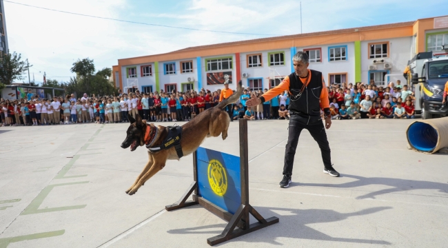 Buca Belediyesi, geleceğin bilinçli toplumuna katkı sunuyor