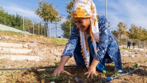 Kadifekaleli kadınlarla dayanışma sofrası