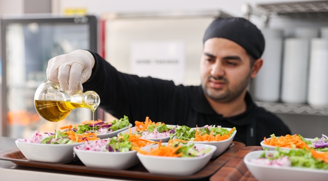  Buca'nın zeytinleri menüye girdi