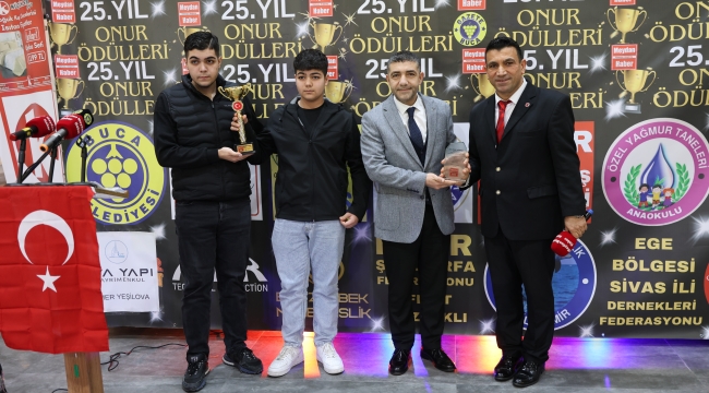 EMRE GÖRMEZ 25. YIL ONUR ÖDÜLLERİ PROGRAMINA KATILDI