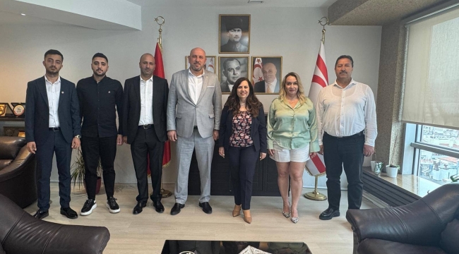 Ege Bölgesi İş İnsanları Federasyonu (EBİİF) olarak, Kuzey Kıbrıs Türk Cumhuriyeti İzmir Başkonsolosluğu'nu ziyaret