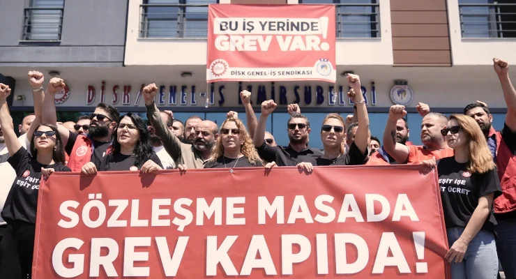 İzmir Büyükşehir Belediyesi'nde 23 bin işçi bu geceden itibaren grevde