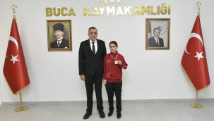 ŞAMPİYON SPORCUDAN KAYMAKAM TUNCER'E ZİYARET