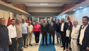 Ege Bölgesi İş İnsanları Federasyonu (EBİİF) Torbalı İlçesinde faaliyet gösteren sivil toplum kuruluşları ve Torbalı Kaymakamlığı'nı ziyaret etti