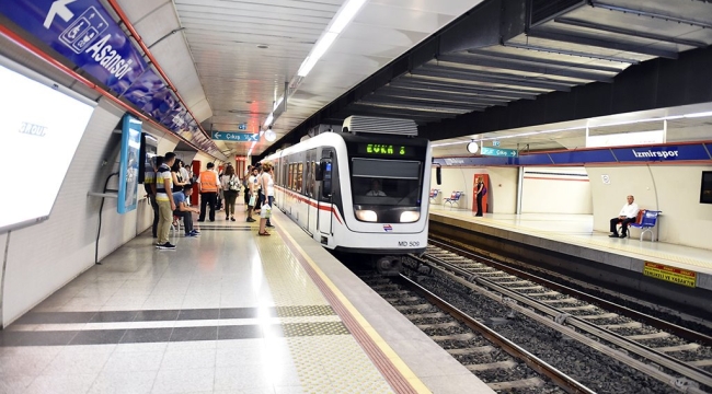 İzmir Metrosu'nda intihar!