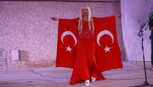 DJ Eva Başak'tan Sokak Hayvanlarına Destek Konseri